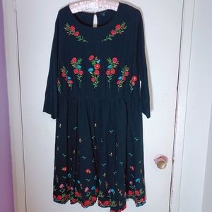 TORRID dress with floral embroidery